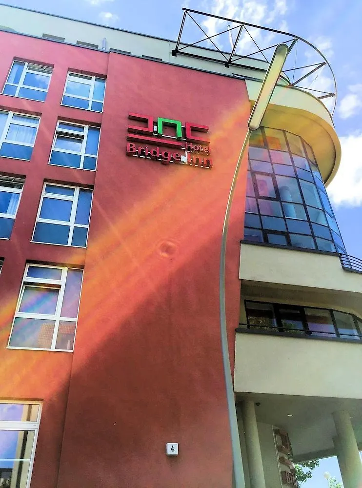 Bridge Inn Hotel המבורג